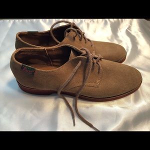 Bass brown suede saddle shoes